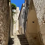 La E Bella Vii דירה